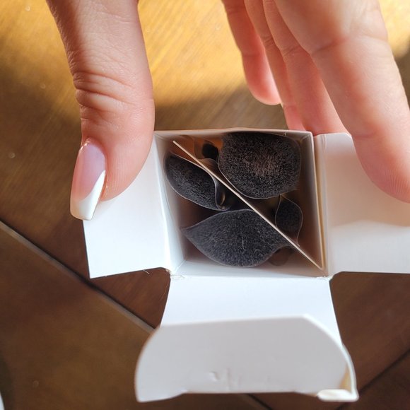 Brand New - NEVER USED - Pro Brush Essentials Kit - Picture 2 of 5